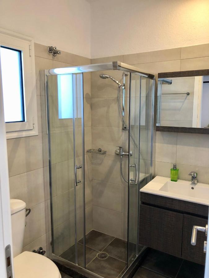Vanessa House Luxury Apartments Скиатос Екстериор снимка