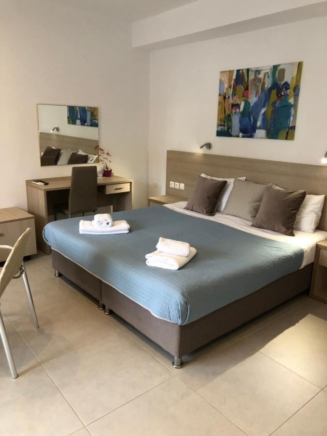 Vanessa House Luxury Apartments Скиатос Екстериор снимка