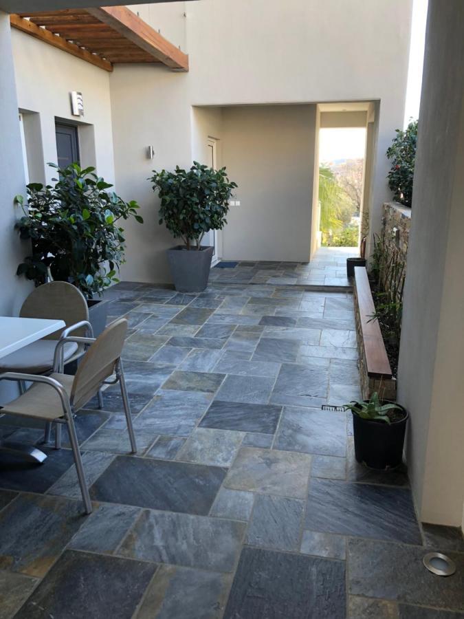 Vanessa House Luxury Apartments Скиатос Екстериор снимка