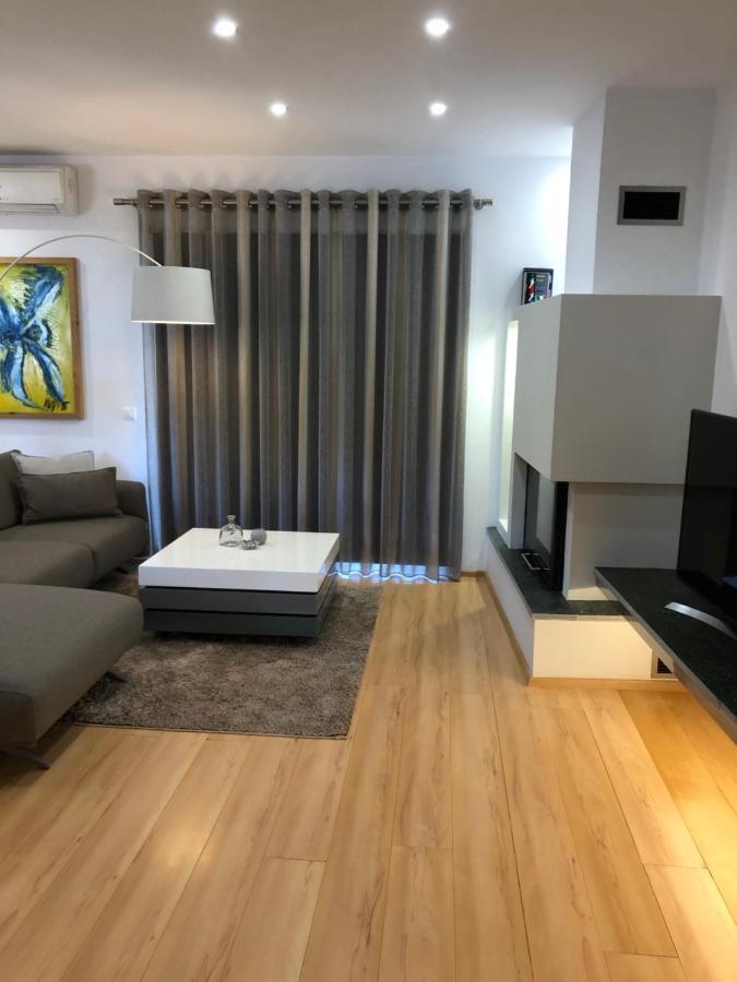 Vanessa House Luxury Apartments Скиатос Екстериор снимка