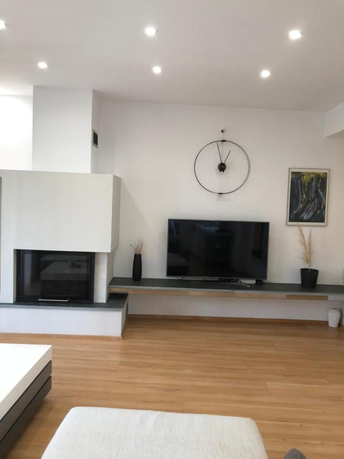 Vanessa House Luxury Apartments Скиатос Екстериор снимка