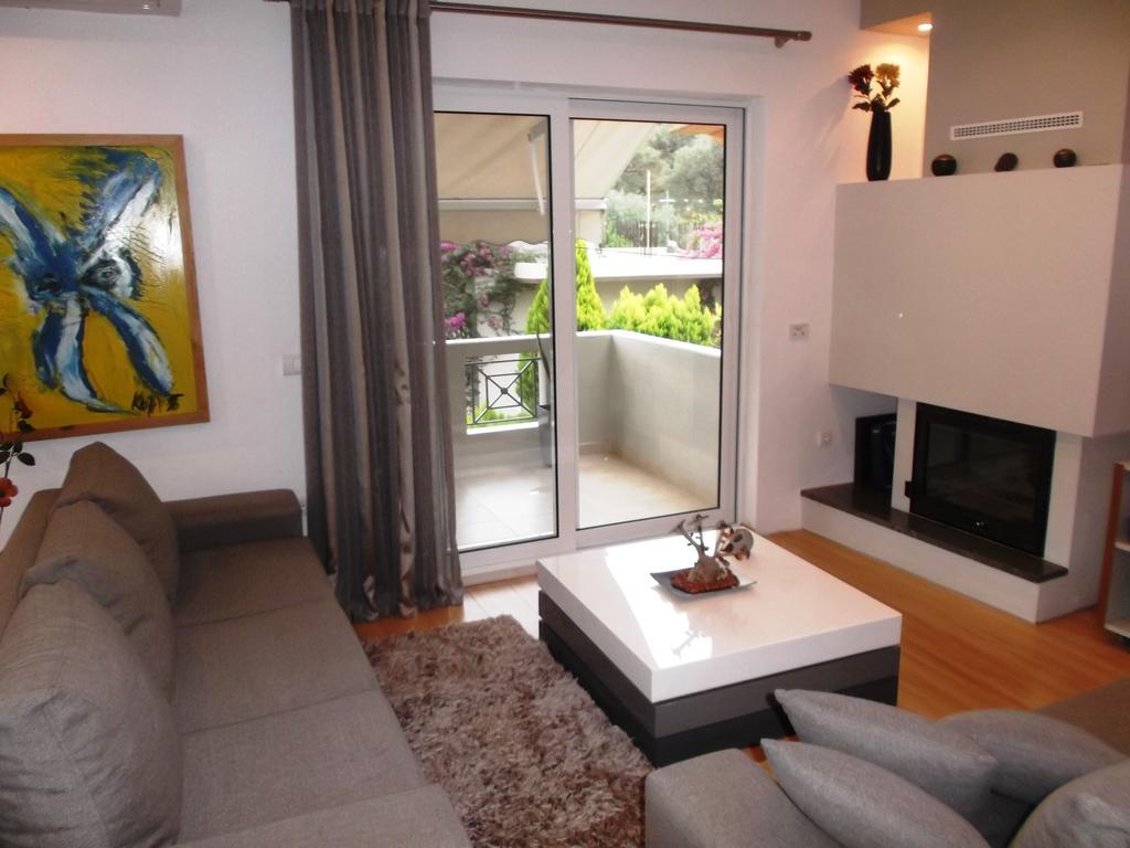 Vanessa House Luxury Apartments Скиатос Екстериор снимка