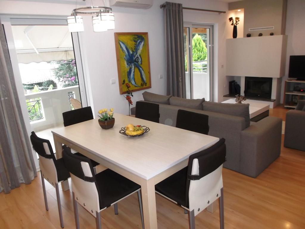 Vanessa House Luxury Apartments Скиатос Екстериор снимка