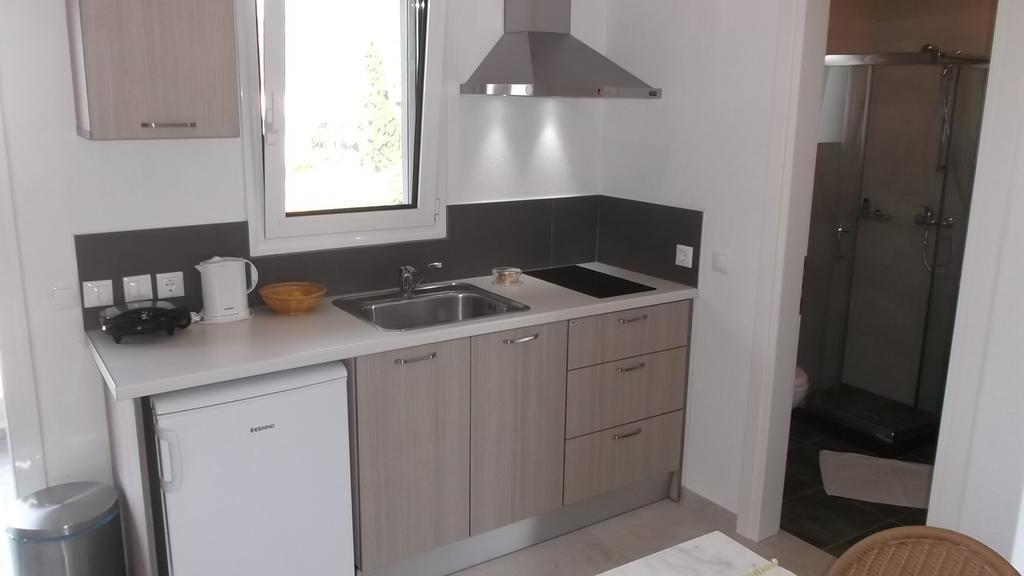 Vanessa House Luxury Apartments Скиатос Екстериор снимка