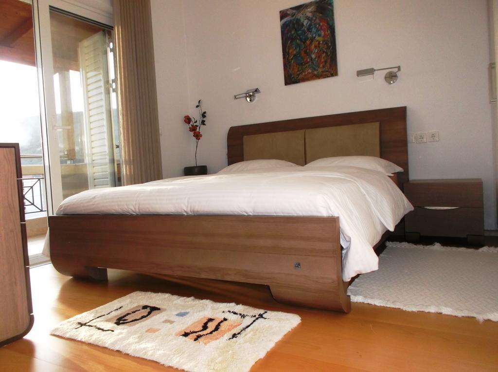 Vanessa House Luxury Apartments Скиатос Екстериор снимка