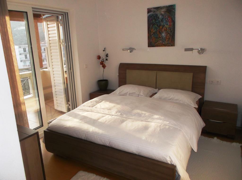 Vanessa House Luxury Apartments Скиатос Екстериор снимка