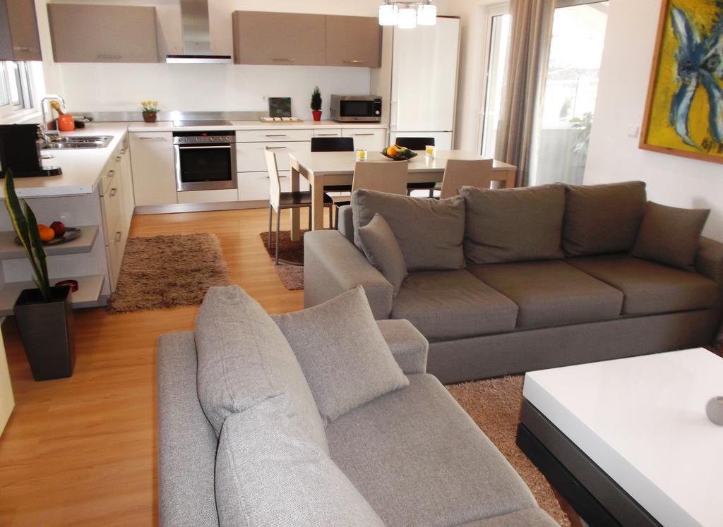Vanessa House Luxury Apartments Скиатос Екстериор снимка