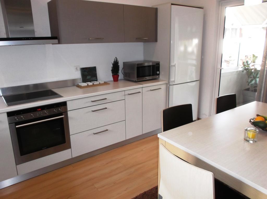 Vanessa House Luxury Apartments Скиатос Екстериор снимка