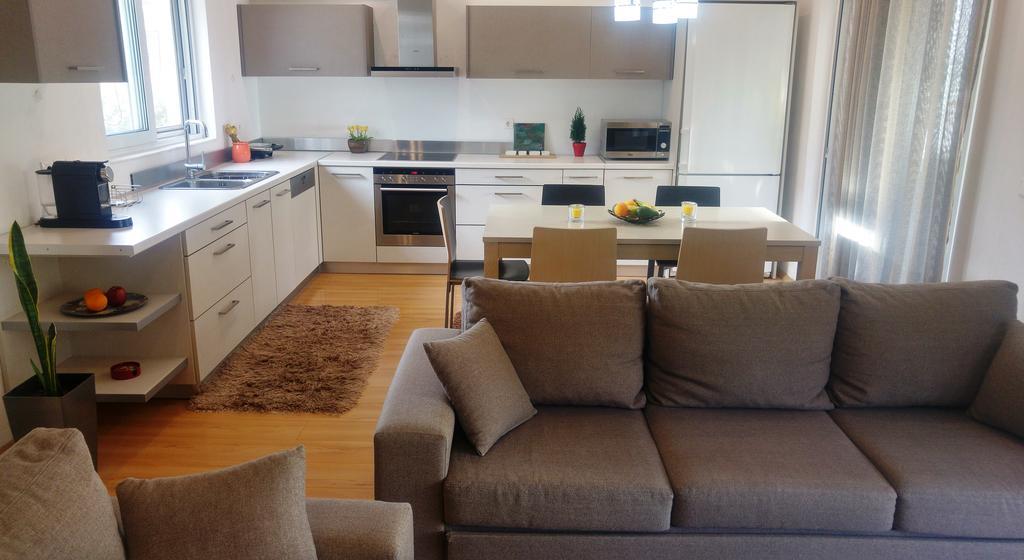 Vanessa House Luxury Apartments Скиатос Екстериор снимка
