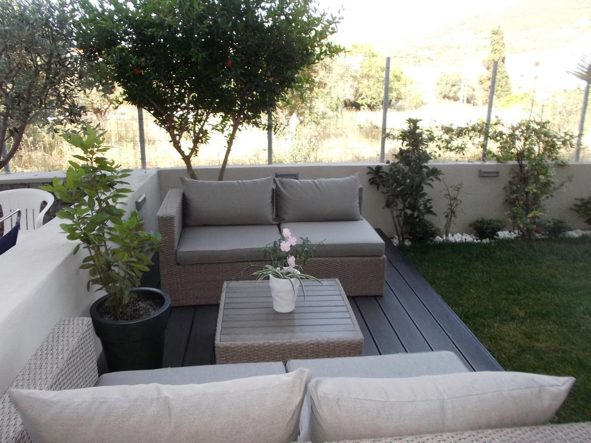 Vanessa House Luxury Apartments Скиатос Екстериор снимка